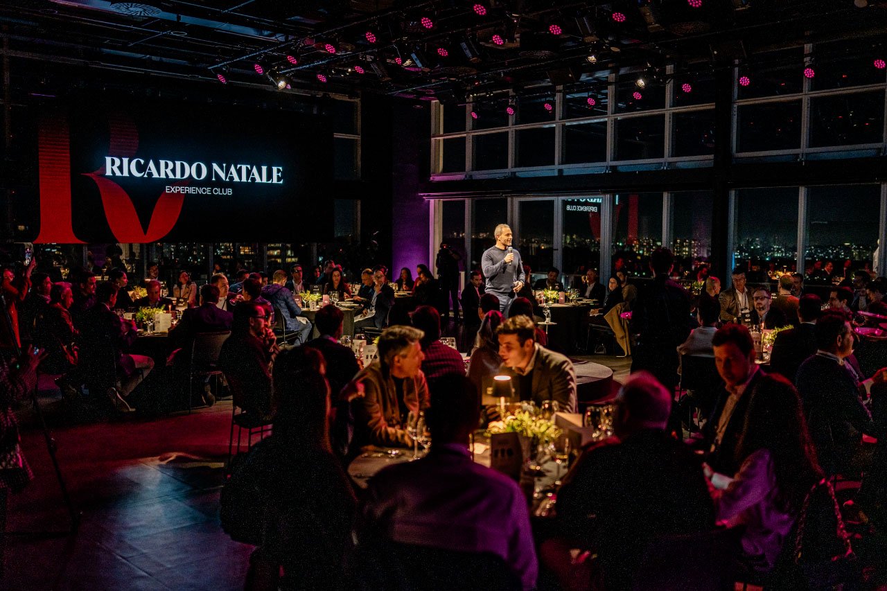Ricardo Natale, CEO do Experience Club, na apresentação do Retail Dinner