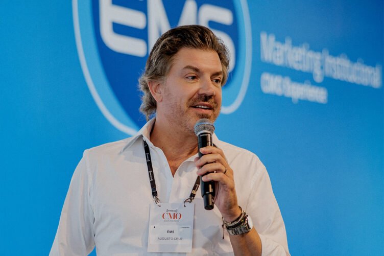 Augusto Cruz, diretor executivo de marketing da EMS