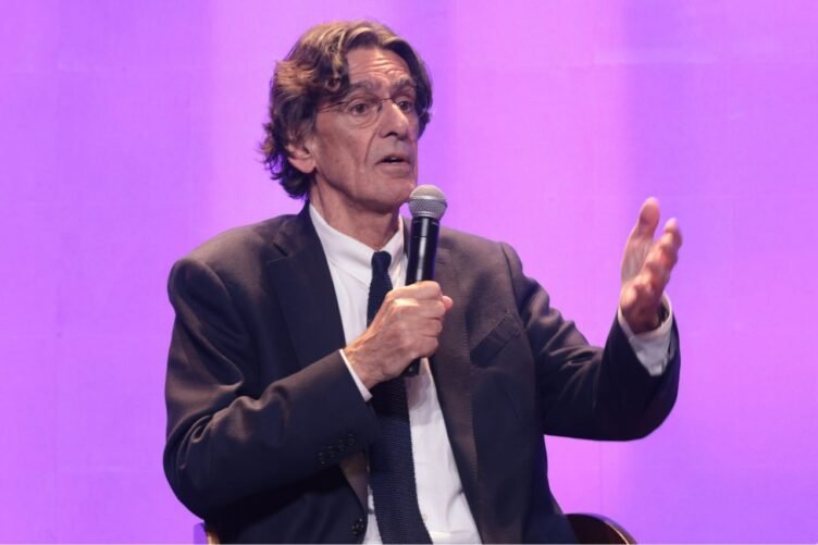 Luc Ferry